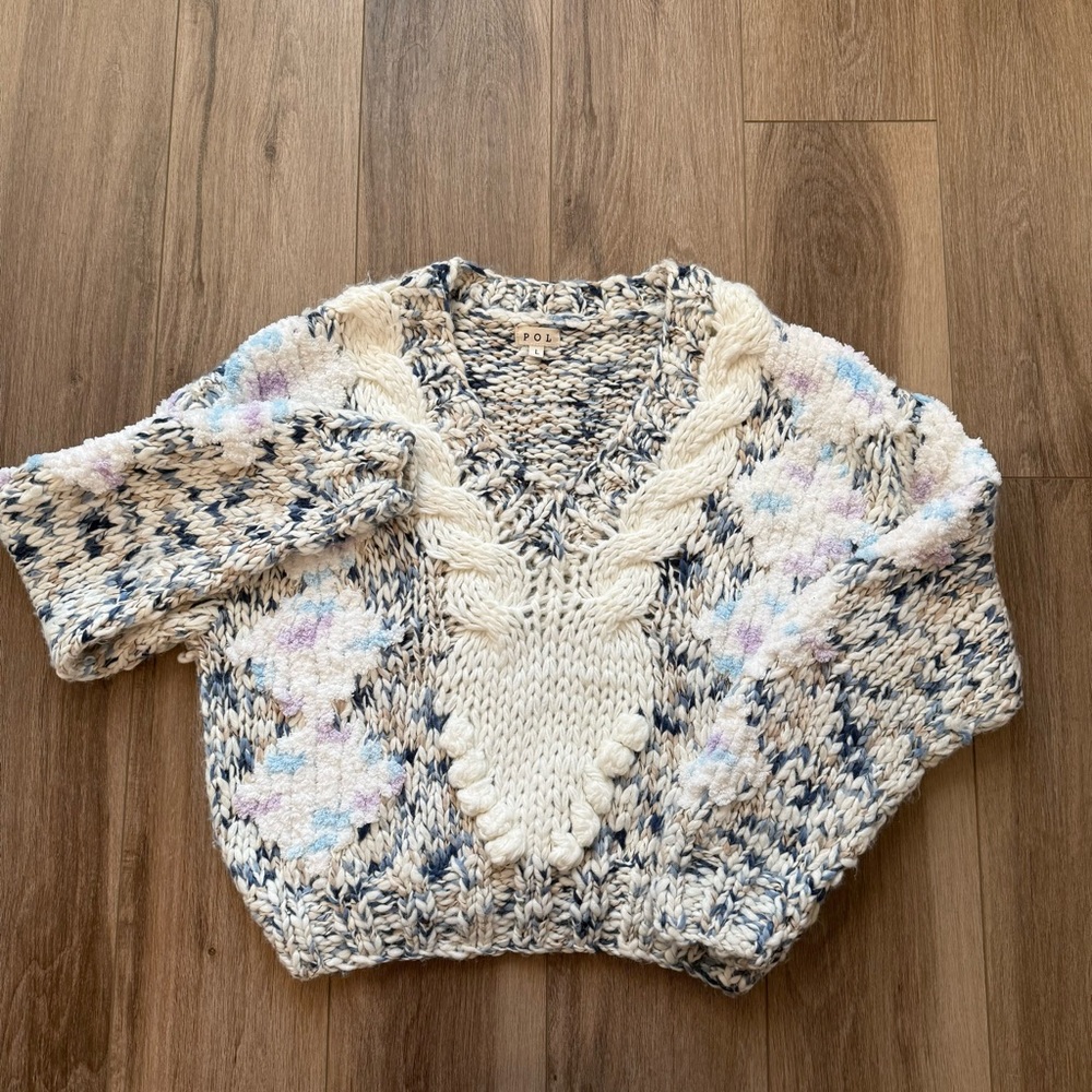 POL Chunky V-Neck Sweater in Cream with Navy Marled and Pastel Speckles